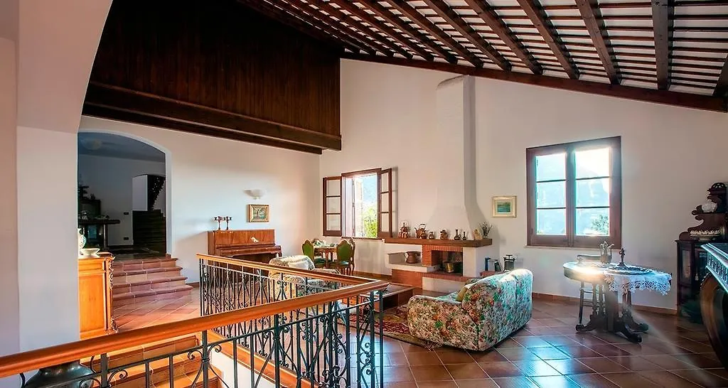 Poggio Di Mare Bed & Breakfast Castelluzzo