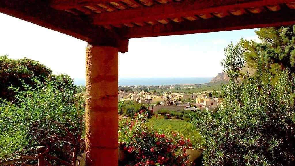 Poggio Di Mare Bed & Breakfast Castelluzzo